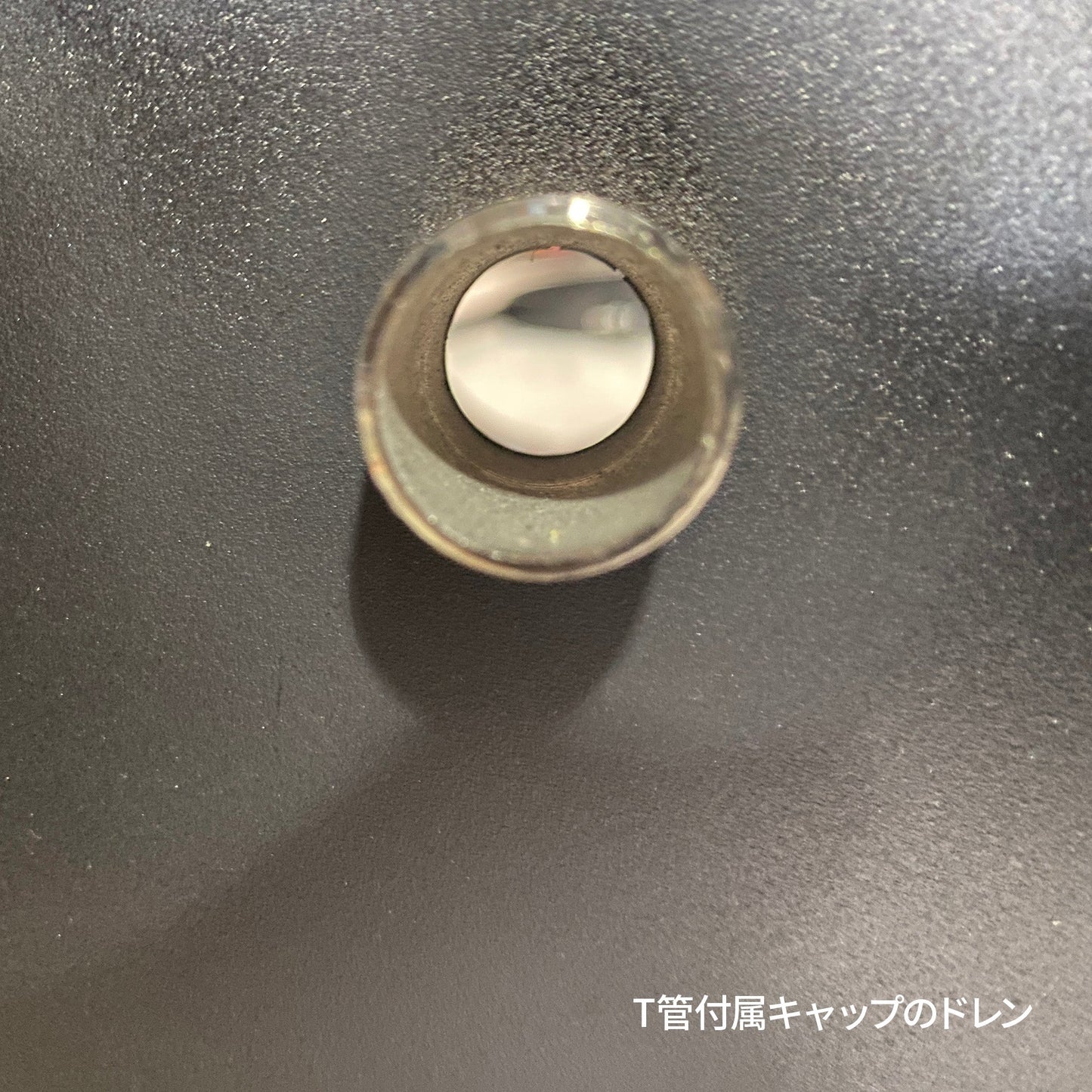 ●”サポート土台(外壁取り付け用)内径150ミリ・外径200ミリ二重煙突一体型