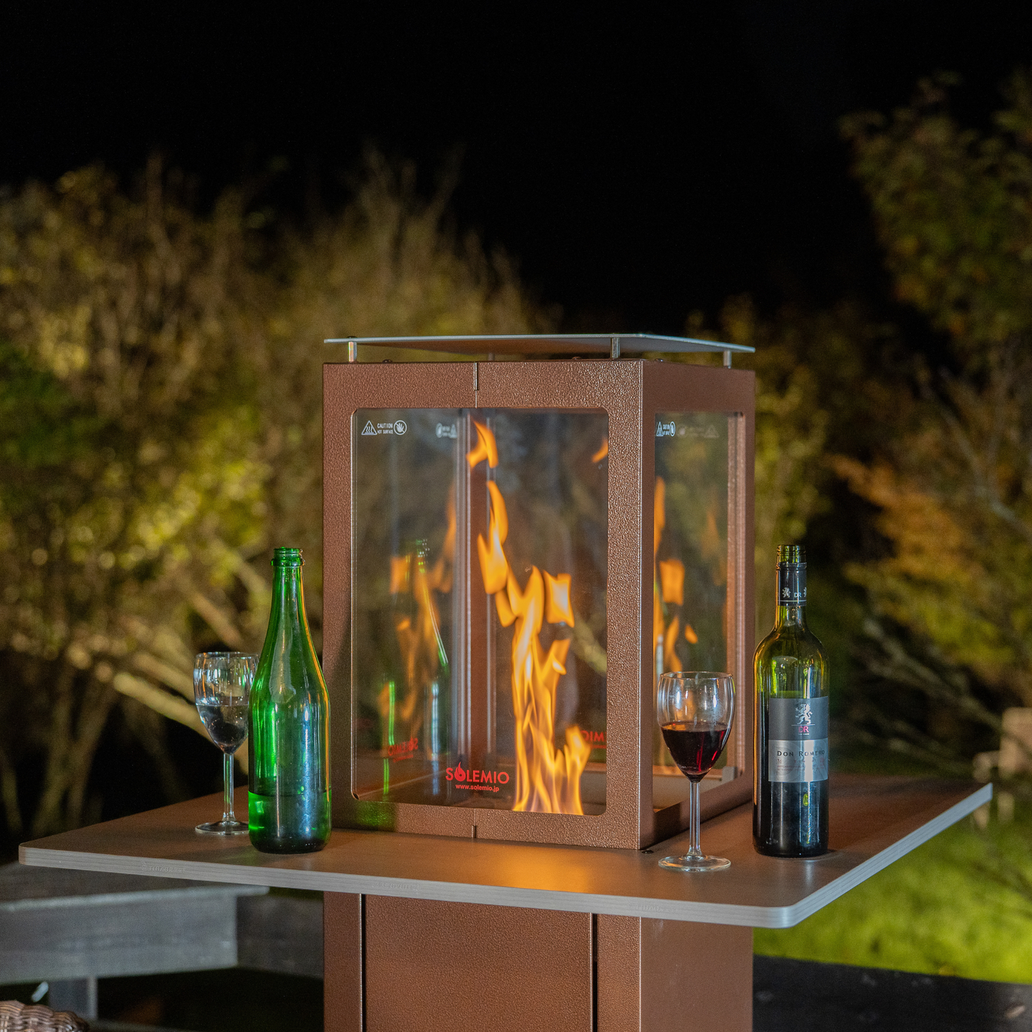 SOLEMIO ペレットガス化燃焼パティオヒーター　 "ブルーフレーム"BLUE FLAME"(４面ガラスBF5)