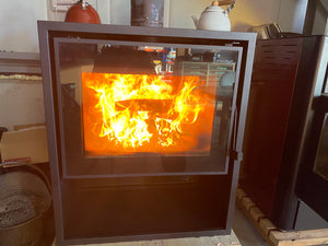 # Cozy Fire 1202A　鋼板製 薪ストーブ　