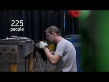 ギャラリービューアフランスSUPRA社製　CHLOE  （クロエ） 鋼板製薪ストーブに読み込んでビデオを見る
