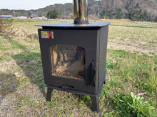 Load image into Gallery viewer, CF02 Miniature steel wood stove Cozy Fire
