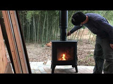 ギャラリービューア# Cozy Fire 07　小型 鋼板製 薪ストーブ　CF07に読み込んでビデオを見る
