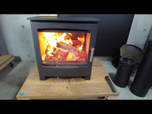 Load and play video in Gallery viewer, CF805-S Small steel wood stove 8kw External air introduction model Cozy Fire
