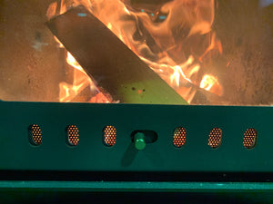 # Cozy Fire 15　オーブン付き 鋼板製 薪ストーブ　CF15